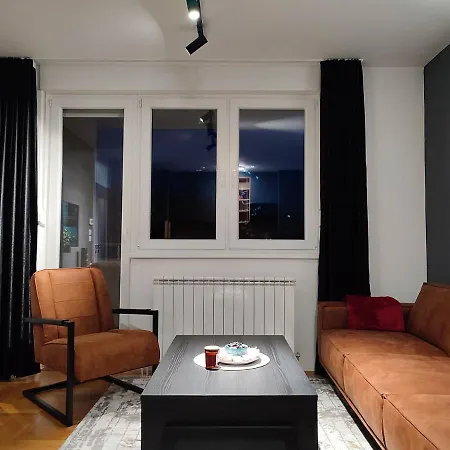 Apartman 62, Istocno - Lukavica * Szarajevó